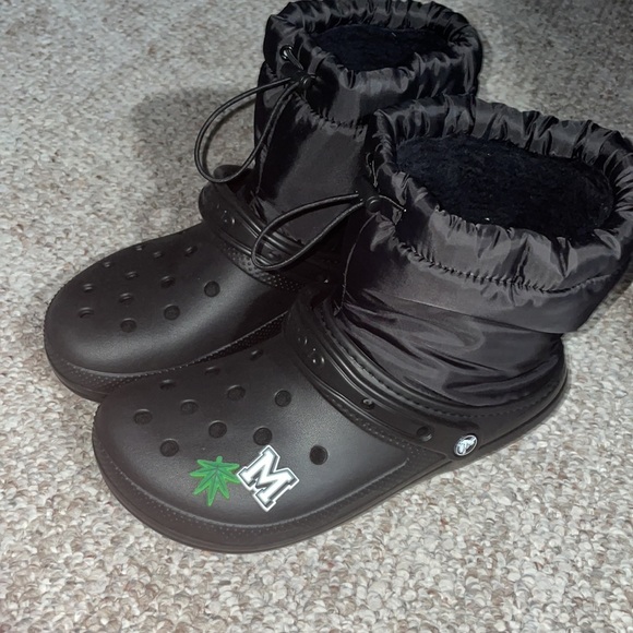 Crocs Boots - Picture 2 of 5